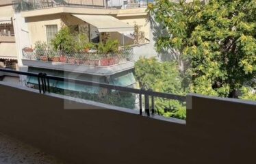 Third floor apartment in Patisia 66 sq.m front facing through