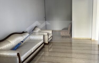 Third floor apartment in Patisia 66 sq.m front facing through