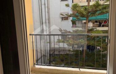 Third floor apartment in Patisia 66 sq.m front facing through
