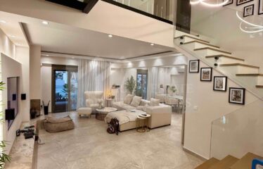 Mοσχάτο μεζονέτα 3ου 4ου 150 τ.μ με 2 πάρκιν και αποθήκη