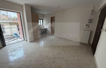 Πειραιάς γκαρσονιέρα 3ου προσόψεως κατασκευής 2010 με πάρκινγκ